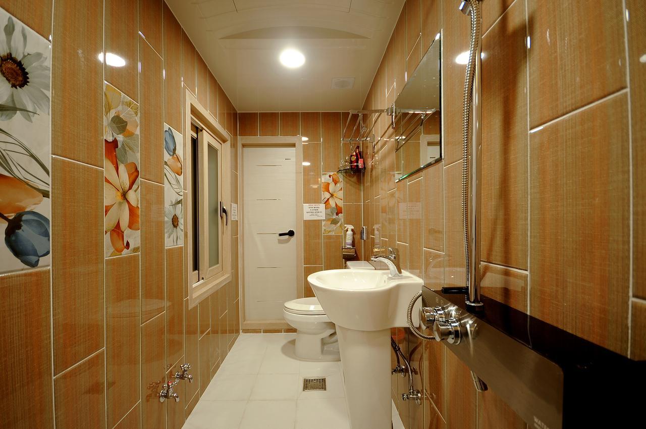 Family Hotel Bnb Puszan Kültér fotó